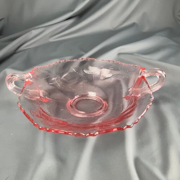 Vintage 1930s Fenton Bon Bon Dish Pink Depression Glass Strawberry Design - Picture 1 of 6